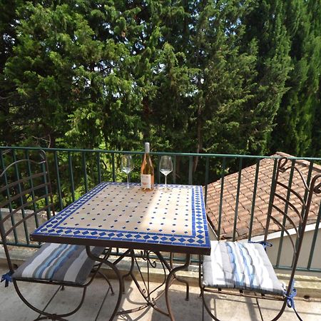 Appartement Tarascona Esterno foto