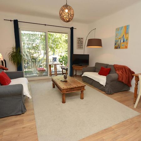 Appartement Tarascona Esterno foto