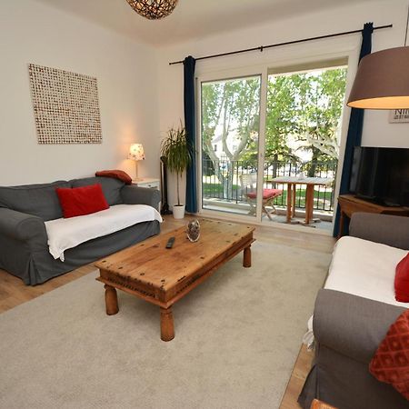 Appartement Tarascona Esterno foto