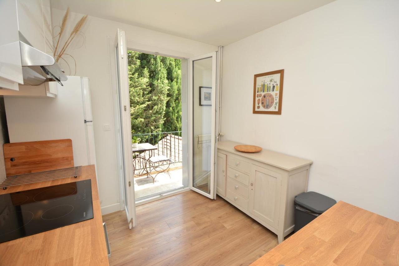 Appartement Tarascona Esterno foto