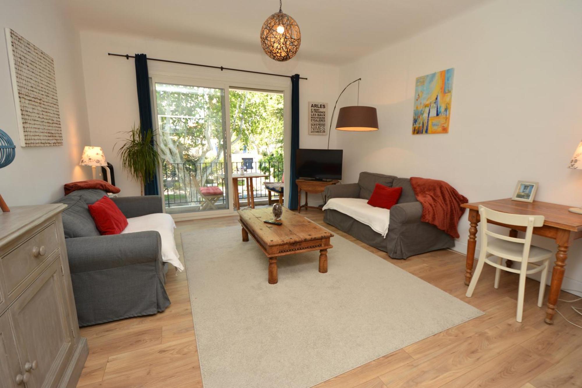 Appartement Tarascona Esterno foto